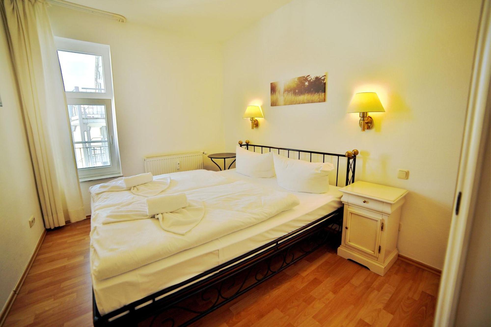 Ferienwohnung Binzer Strandgut Im Haus Jahreszeiten 宾茨 外观 照片